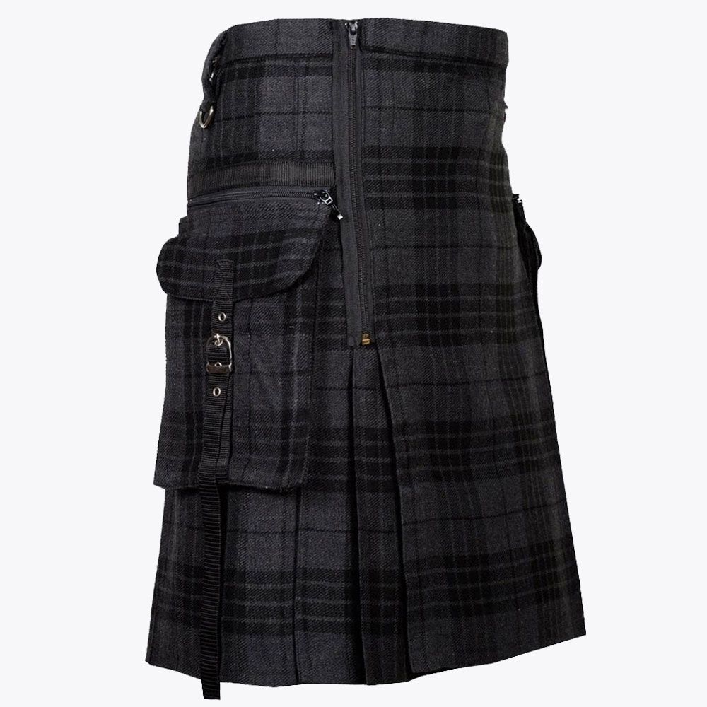 Black Tartan Utility Kilt for Men – Modern Workwear Kilt with Cargo Pockets